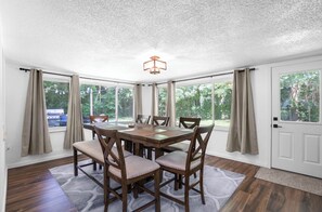 Dining - Crystal River Getaway (Crystal River)