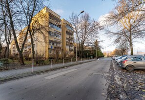 Property grounds - Bronowice Spacious Apartment (Kraków)