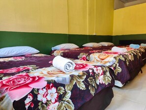 Bed in 4-Bed Mixed Dormitory Room | Wifi gratis 