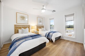 4 bedrooms, desk, iron/ironing board, WiFi