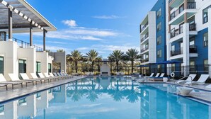 Pool - Tropical Haven 2BR/2BA Near Atlantic Beach (Jacksonville)