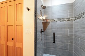 Bathroom - New! Downtown Whitefish 1BR Summit Suite – Walk to Shops, Restaurants, & Adventure (Whitefish)
