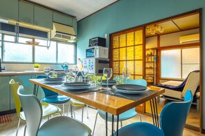 Dining - Showa House – Spacious Retro Stay near Haneda (Ota City)