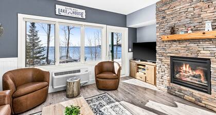 Whispering Pines Lake Views | 2BR King Suite