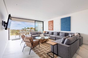 Apartment - Luxury San Jos Getaway Pool Gym Views (San José del Cabo)