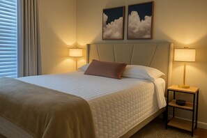 Desk, iron/ironing board, free WiFi, bed sheets - One-level Family Retreat I  Game Room I Bourbon Trail (Lebanon)