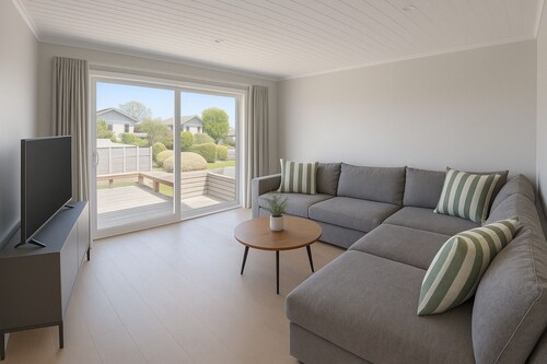 ☀️ Mount Maunganui Beach Escape 🌴