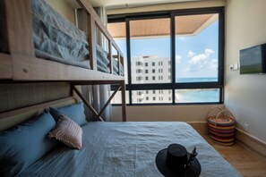 Fer et planche à repasser, Wi-Fi, draps fournis