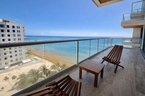Property grounds - Beachfront 3BR Puerto Morelos - Rooftop Pool (Puerto Morelos)