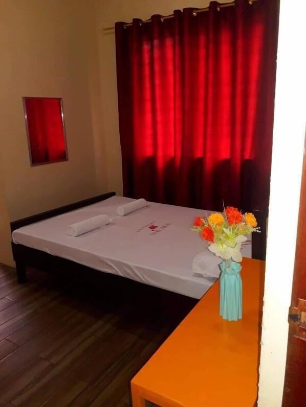 Habitación estándar | Escritorio y wifi gratis 