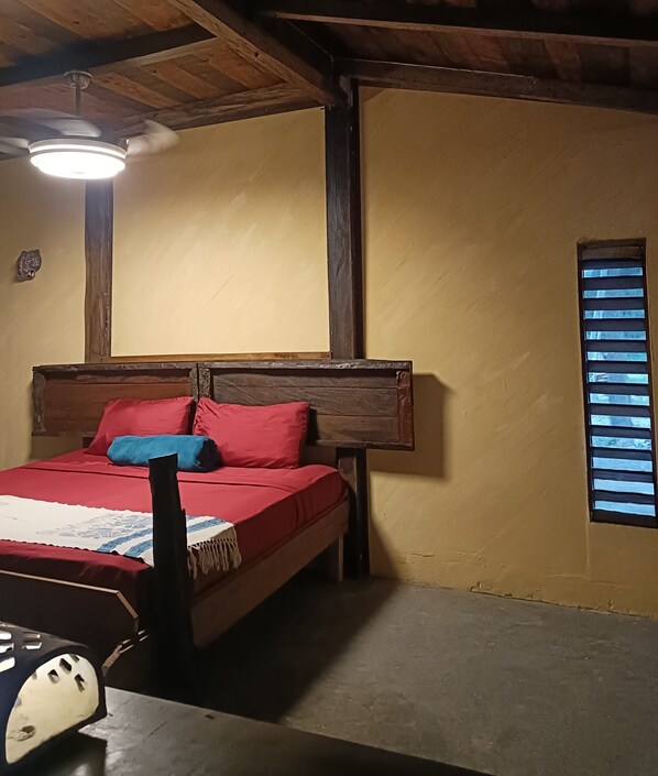 Classic Room - xulha rustica (Pedro Joaquín Coldwell)