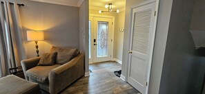 Interior - Sleepin' Hickory: Deep Woods Luxury, Game Room & Winding Creek View (Greenville)