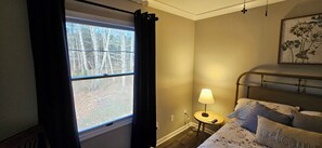 3 bedrooms, iron/ironing board, free WiFi, bed sheets - Sleepin' Hickory: Deep Woods Luxury, Game Room & Winding Creek View (Greenville)