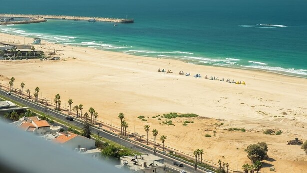 Strand