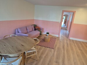 시그니처 아파트 | 객실 내 식사 공간