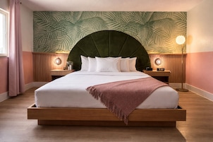 Cortinas blackout, tabla de planchar con plancha y wifi gratis