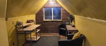 1BR Collett Park apartment near Union Hospital/ISU