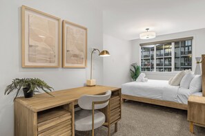 Room - Spring Creek Vacations 4 BR Villa TMV12 (Canmore)