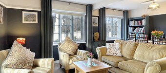 Oxford House, Porlock