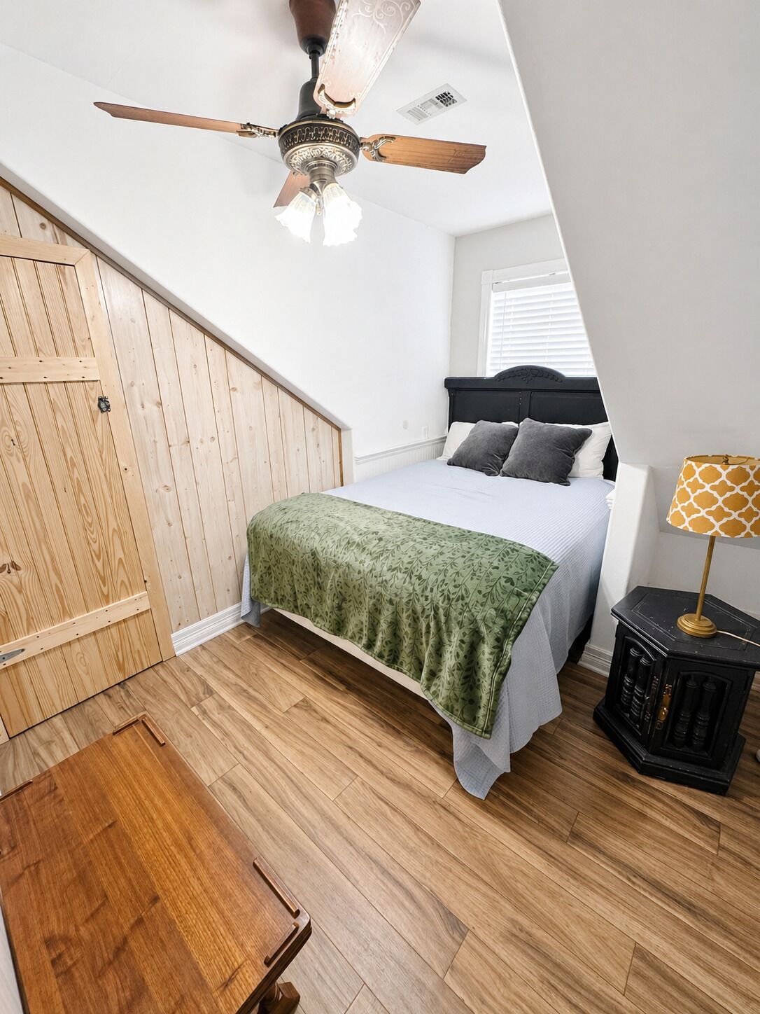3 habitaciones, wifi gratis y ropa de cama 
