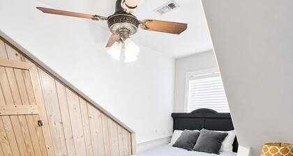 Peach Door House