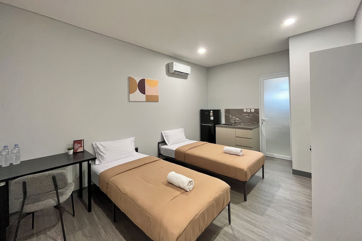 Premium Twin Room | Free WiFi