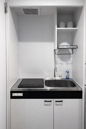 Private kitchen - louis stage Nishigahara (Tokyo)