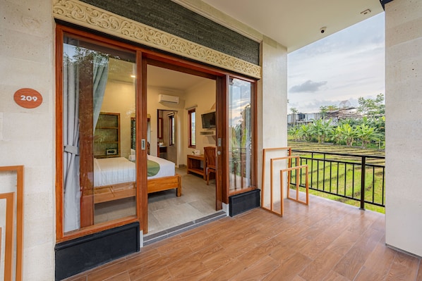 Habitación estándar, vista a la alberca | Wifi gratis