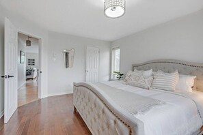 Strygejern/strygebræt, Wi-Fi, sengetøj