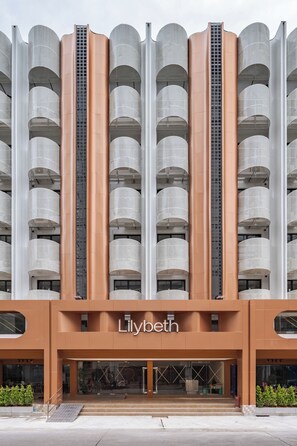 Exterior - LILYBETH HOTEL PRATUNAM (Bangkok)