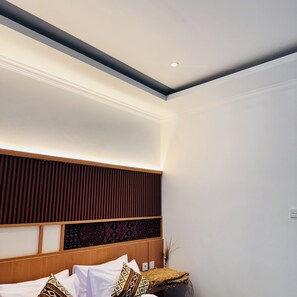 Interior - The Vici Batur Villa & Restaurant  (Bangli)