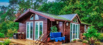 Alpaca Farm- Valley Views- Sleeps 4- Parking- Pets