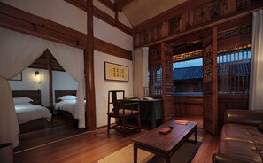 View from room - Shaxi Ancient Town Chang Le Li Chinese Courtyard Hotel (Dali)