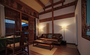 Living room - Shaxi Ancient Town Chang Le Li Chinese Courtyard Hotel (Dali)