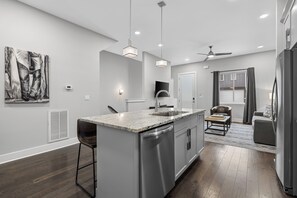 Interior - Peaceful 4-story retreat • Rooftop hot tub + Views (Nashville)