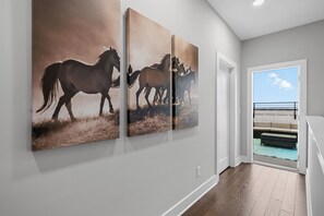 Interior - Peaceful 4-story retreat • Rooftop hot tub + Views (Nashville)