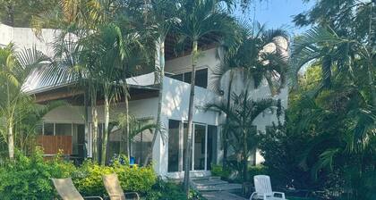 House with pool and terrace, quiet place to enjoy.