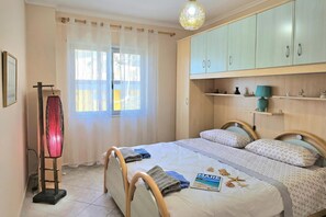 2 bedrooms, free WiFi, bed sheets