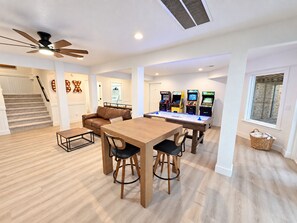 Game room - Ocean front oasis full remodel hot tub heated pool Wild horses 8 bed 8 bath (Corolla)