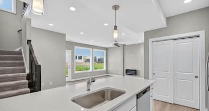 New, spacious, 3 bedroom 2.5 bath townhome in a peaceful Urbandale, IA!