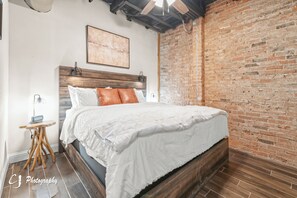 Bügeleisen/Bügelbrett, WLAN, Bettwäsche