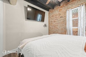 Room - Texas Cactus (Baird)