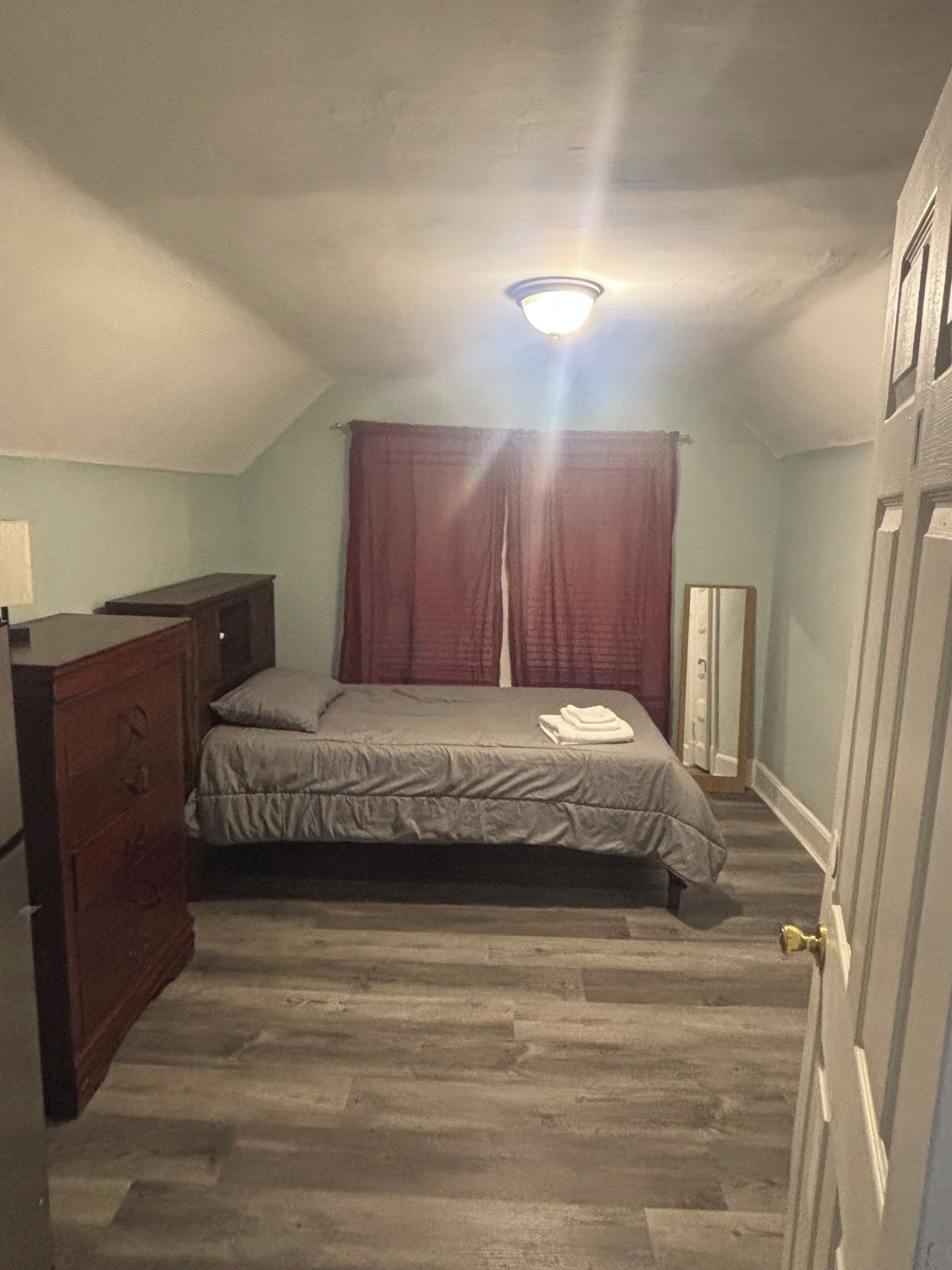 1 bedroom, iron/ironing board, travel cot, WiFi