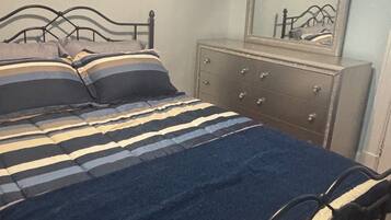 1 bedroom, iron/ironing board, travel crib, WiFi