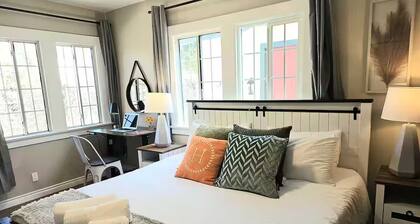 Charming & Cozy Home Near Caltech PCC & Pasadena Convention Center King-size bed