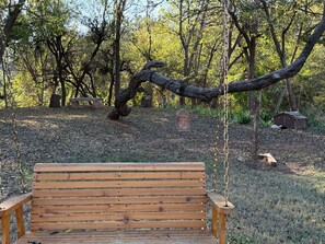 Property grounds - La Dolce Vita - Rustic Italian-Inspired Retreat (Abilene)