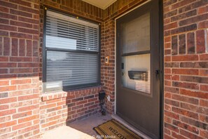 تفاصيل الفندق من الخارج