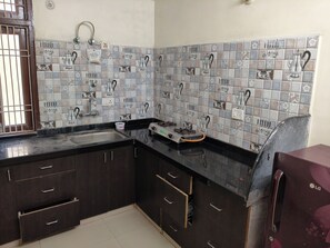 Private kitchen - Value Stays (Jaipur)