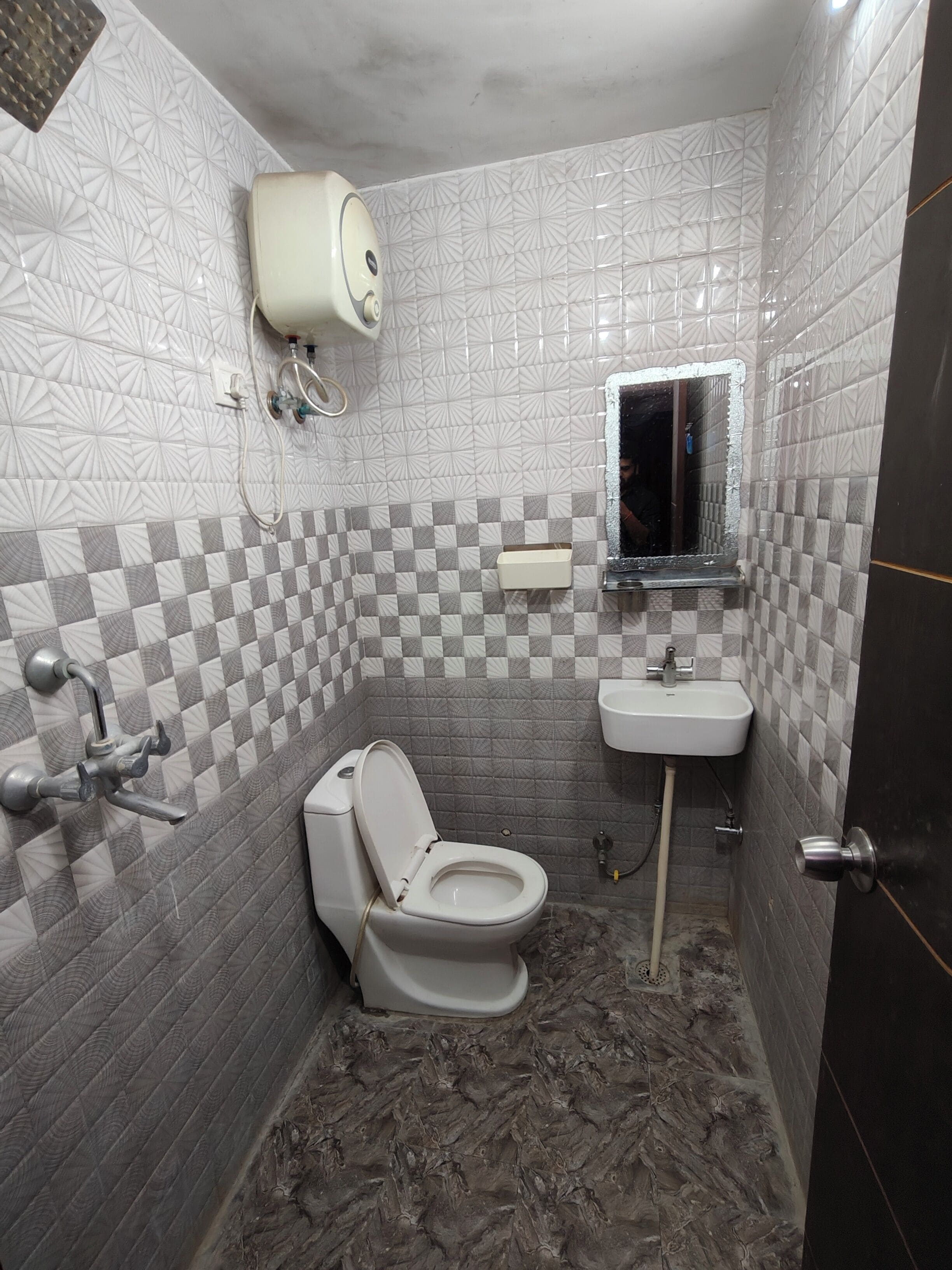 Handtücher, Seife, Toilettenpapier