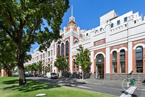 Exterior - Mega Style Apartments Tribeca (East Melbourne)